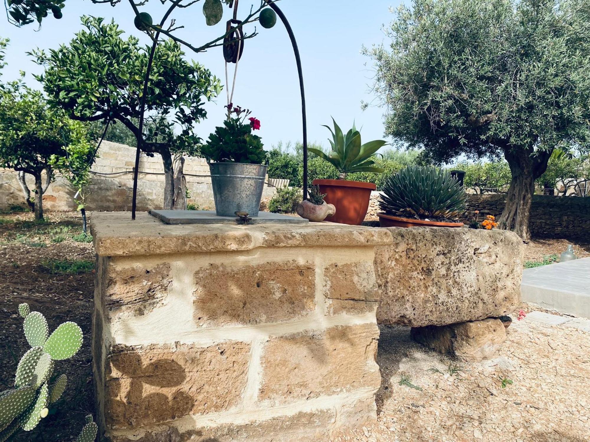 Cocci Di Tufo Appartamenti Rilievo Exterior foto